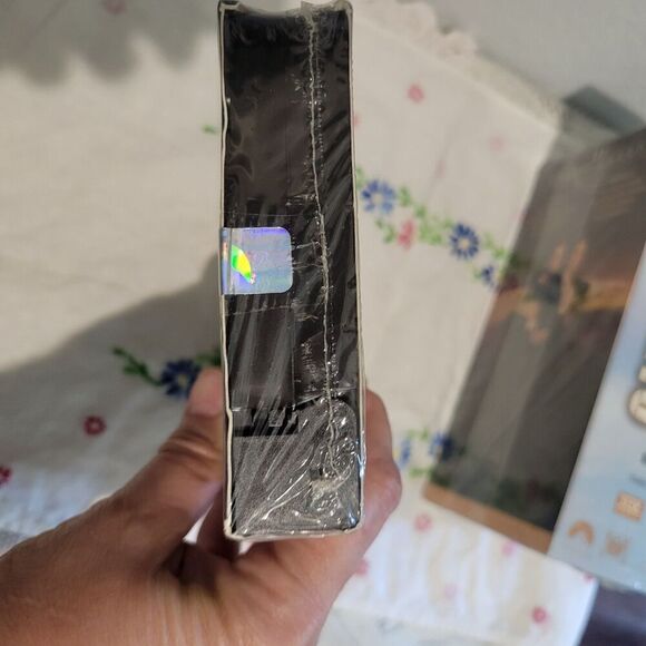 Lot of 3 VHS 90s Movies, Face/Off & Titanic Sealed, Dances W/ Wolves unsealed - Picture 14 of 16